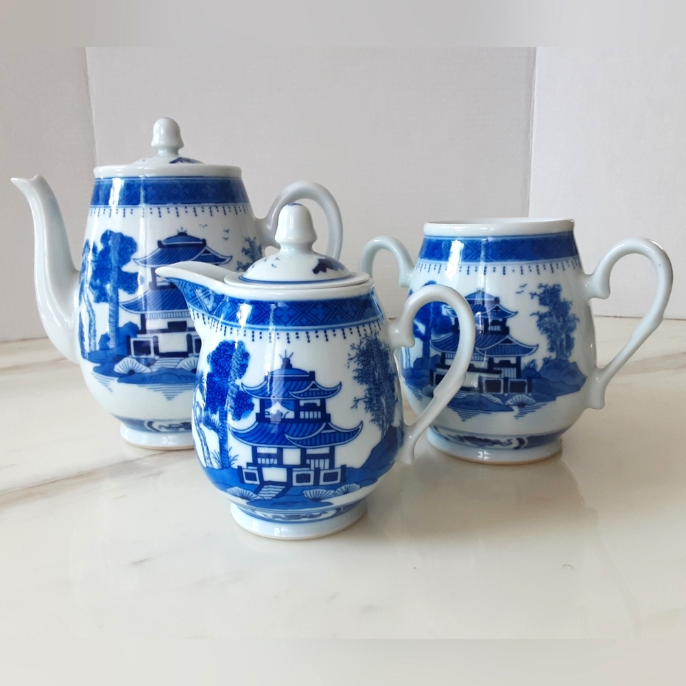 Jingdezhen Porcelain Blue & White Canton 3 Piece Tea Set - Vtg